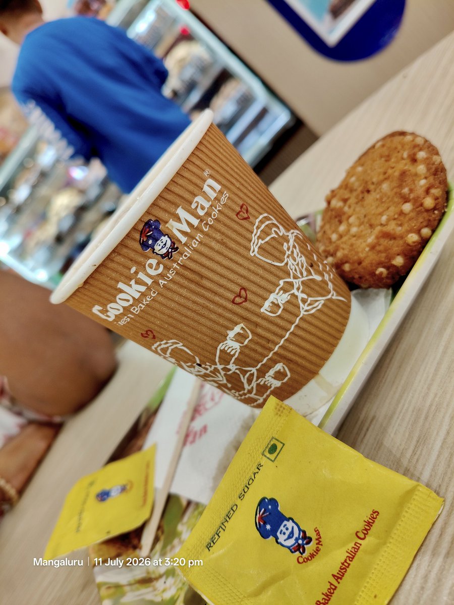 sunilmalipeddi's tweet photo. ఈరోజు మంగళూరులోని ఫీజా మాల్ (Fiza Mall) లో ధనలక్ష్మితో గడిపిన అద్భుతమైన సమయం! ☕️🎥 కాఫీతో మొదలై.. 'లెనిన్' సినిమా చూస్తూ హాయిగా గడిపాము. ఇక చివరగా ఐడియల్ ఐస్ క్రీమ్ లో ఆ చైనీస్ కాంబో పర్ఫెక్ట్ డే అవుట్. 😍✨ https://t.co/v0IYqlbBPS