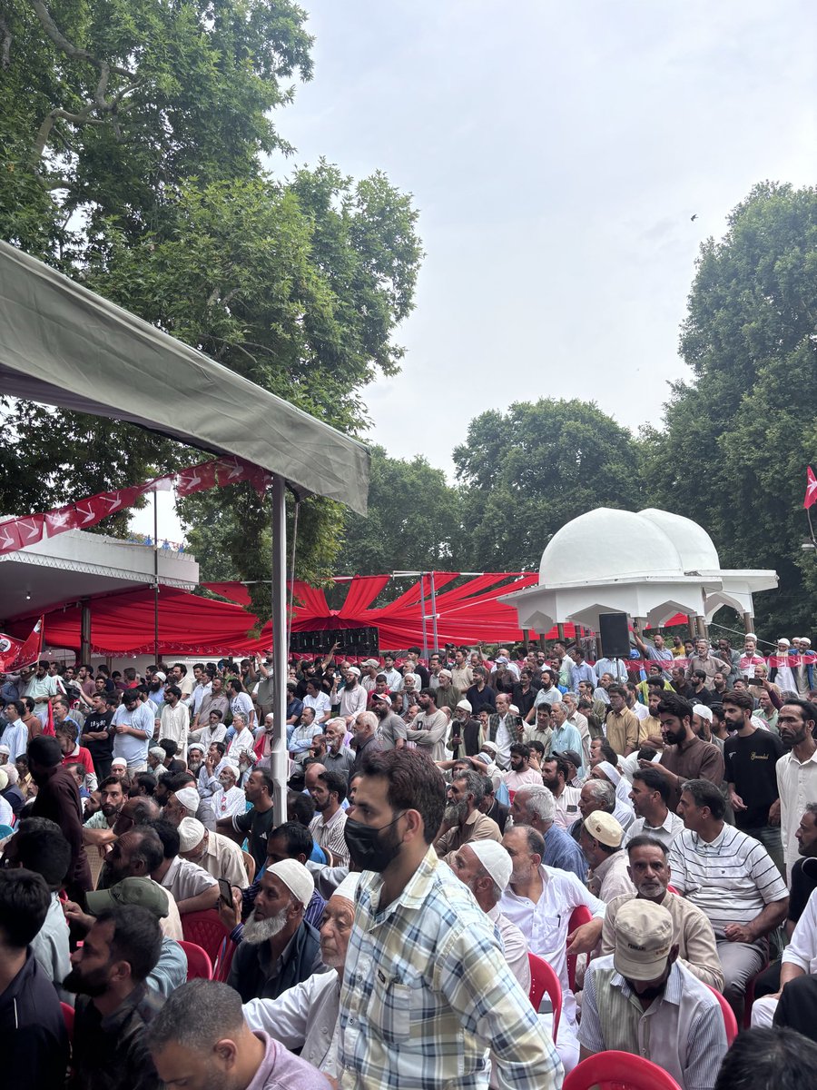 JavedDar_NC's tweet photo. Heartfelt gratitude to @JKNC_ President Dr. Farooq Abdullah sahib, VP and CM Omar Abdullah sahib, General Secretary Ali Mohammad Sagar sahib, the entire party leadership, dedicated workers, supporters, and every citizen for making the Statehood March a historic success. https://t.co/l0HSaZAZGy