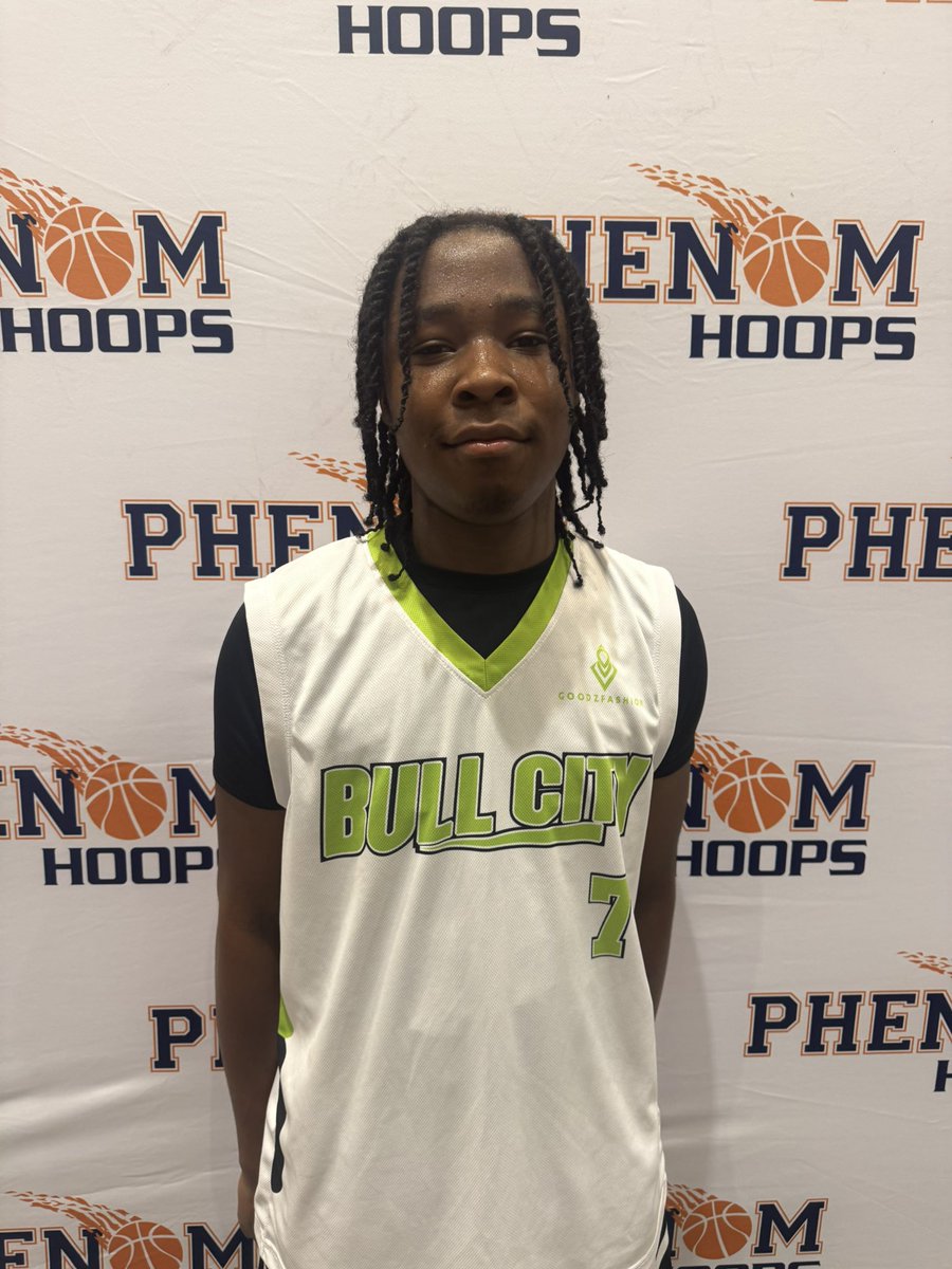 HereGoJayAgain's tweet photo. #EarlyEnergyGuys makes it return! 

Darin Ayers
Jamont Moore
Kaylon Thompson
Isaiah Hunter
Darion Hines
Dakarai Thompson
Liam Wilson
Caleb Risseeuw

#PhenomHoopsLIVE https://t.co/Crco0ufJr9