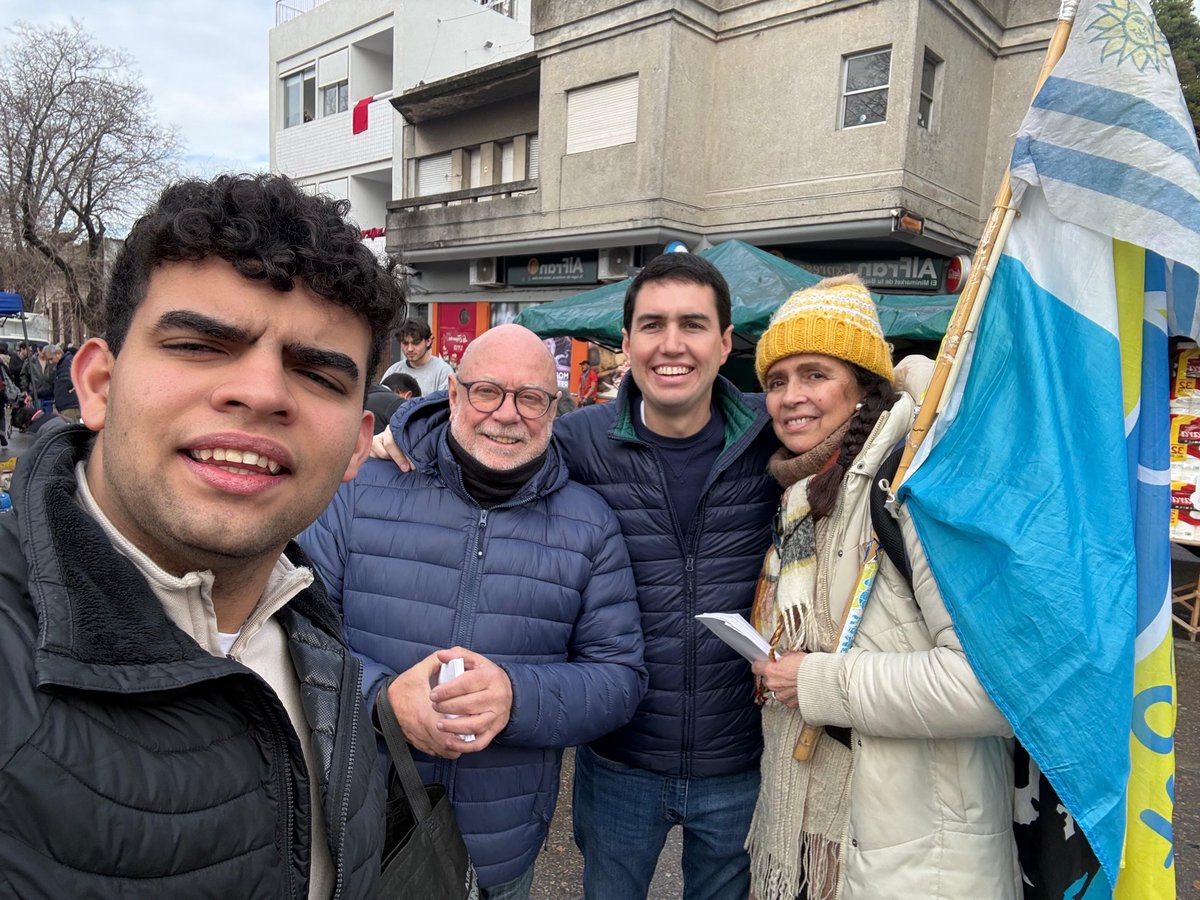 CiprianoGoni's tweet photo. En la📍Feria de Cufré y Pagola invitando para el Congreso de @alianzapaisuy https://t.co/SjPjG55Ct7