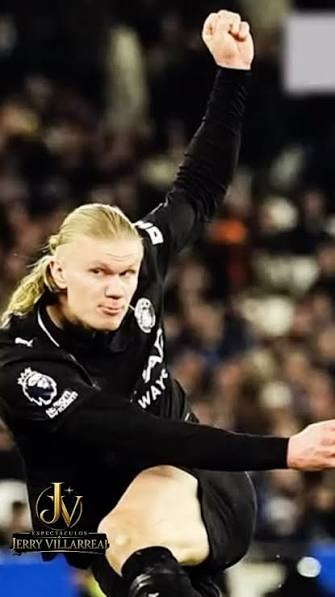 Vimipago's tweet photo. Mi hija no había estado tan pendiente de un juego de fútbol nunca en su vida como el de Noruega hoy https://t.co/GArhijQ2zJ