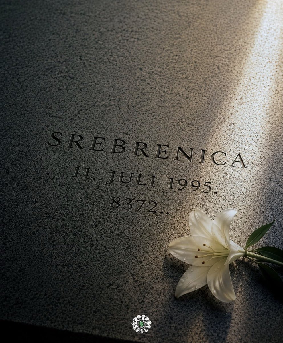 bluemoonyellows's tweet photo. Never Forget the Srebrenica Genocide
11 July 1995 | 8,372 Victims #Srebrenica https://t.co/0eYyMJvB9A