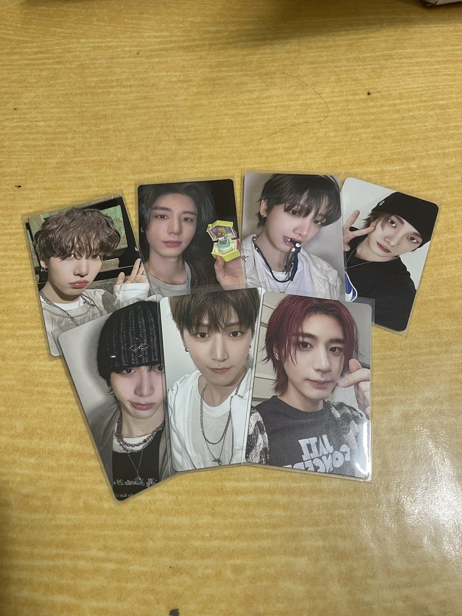 gww4a's tweet photo. 어제 앨범깡햇던거🫶 혹시 재현,이한,리우,태산,성호 포카 가지고싶은거 잇으신분 https://t.co/iMmVuT1LSJ