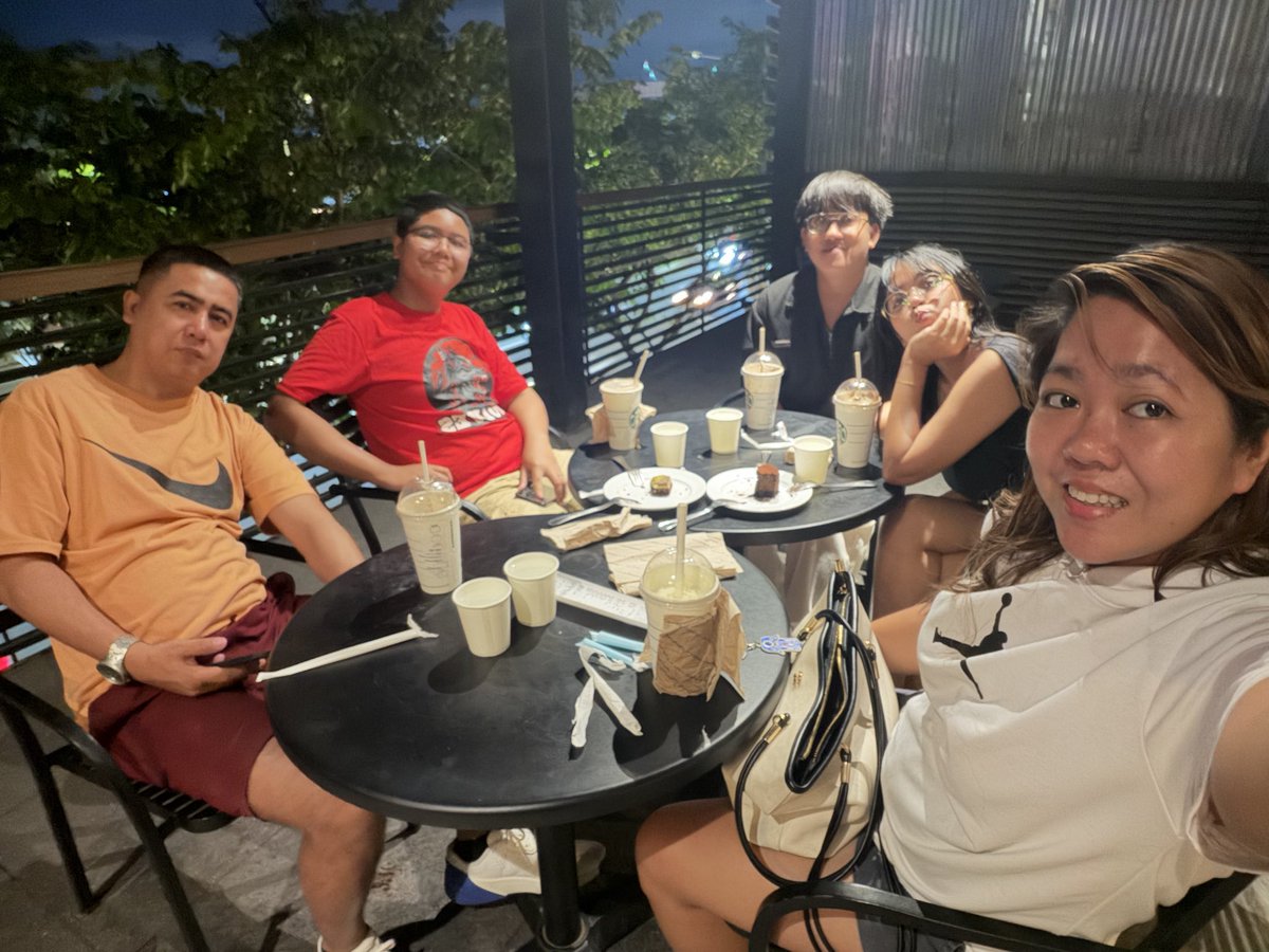 eisignb's tweet photo. from orange bucket to sb 😁 https://t.co/9jqPt9ODHG