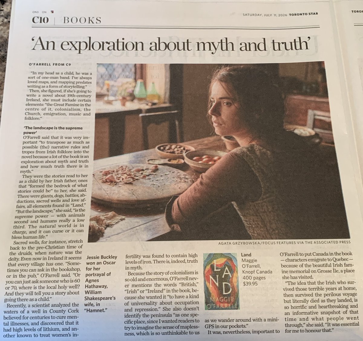 janetsomerville's tweet photo. For @TorontoStar I spoke with the sublime Maggie O'Farrell.
Be sure to add her new novel LAND to your TBR list. @KnopfCanada #books #readwomen https://t.co/jx6FWny7S2