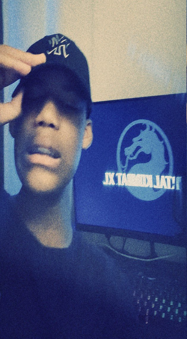AGENTVENOMCUBE's tweet photo. OH IT'S ABOUT THAT TIME! #MKX #LETSGETIT https://t.co/86HcXCtTSJ