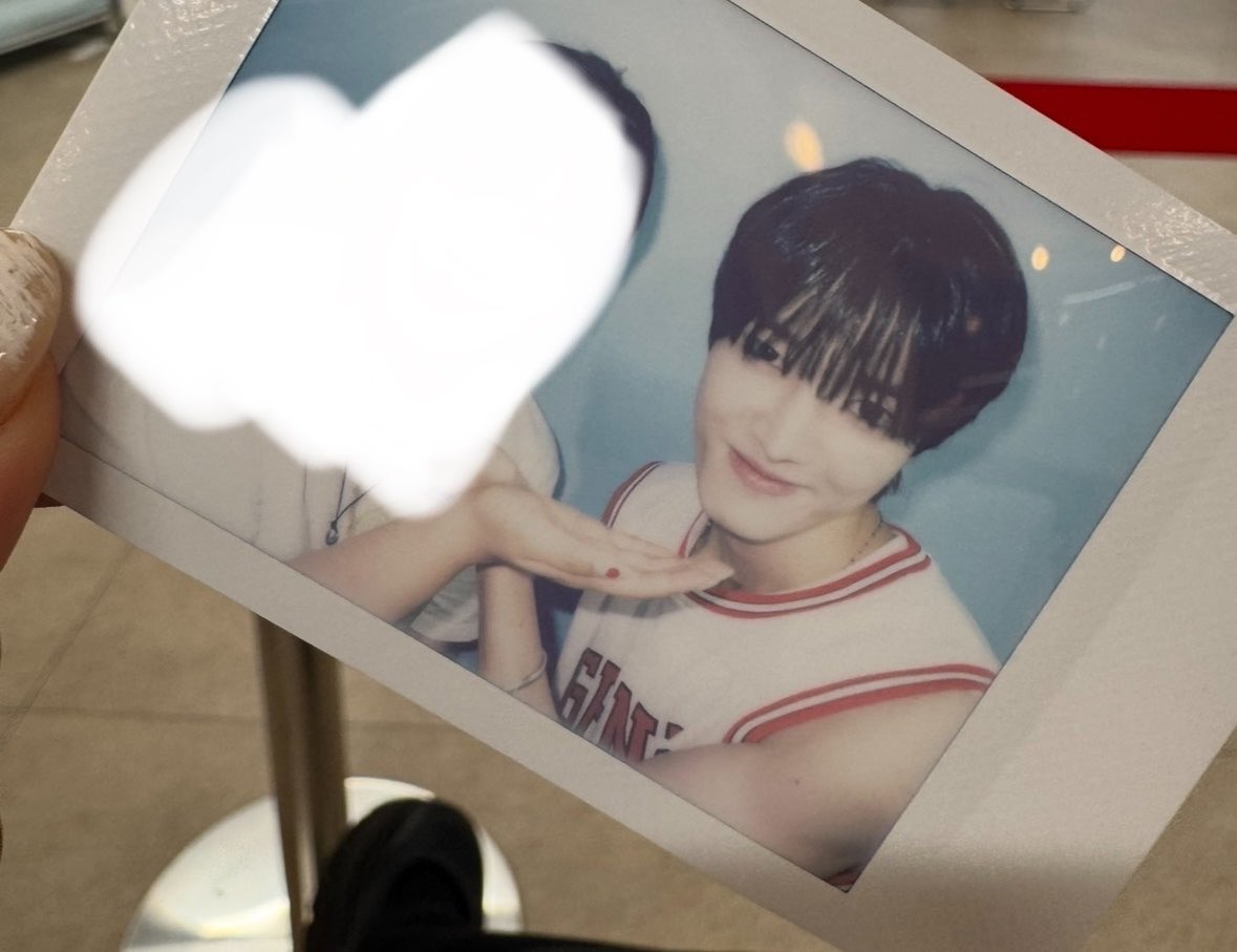 9imvly's tweet photo. 260711 SUGAR WAVE in 도쿄
#GENUS #제너스 #CHANYONG #찬용 https://t.co/VcBumNGY9h