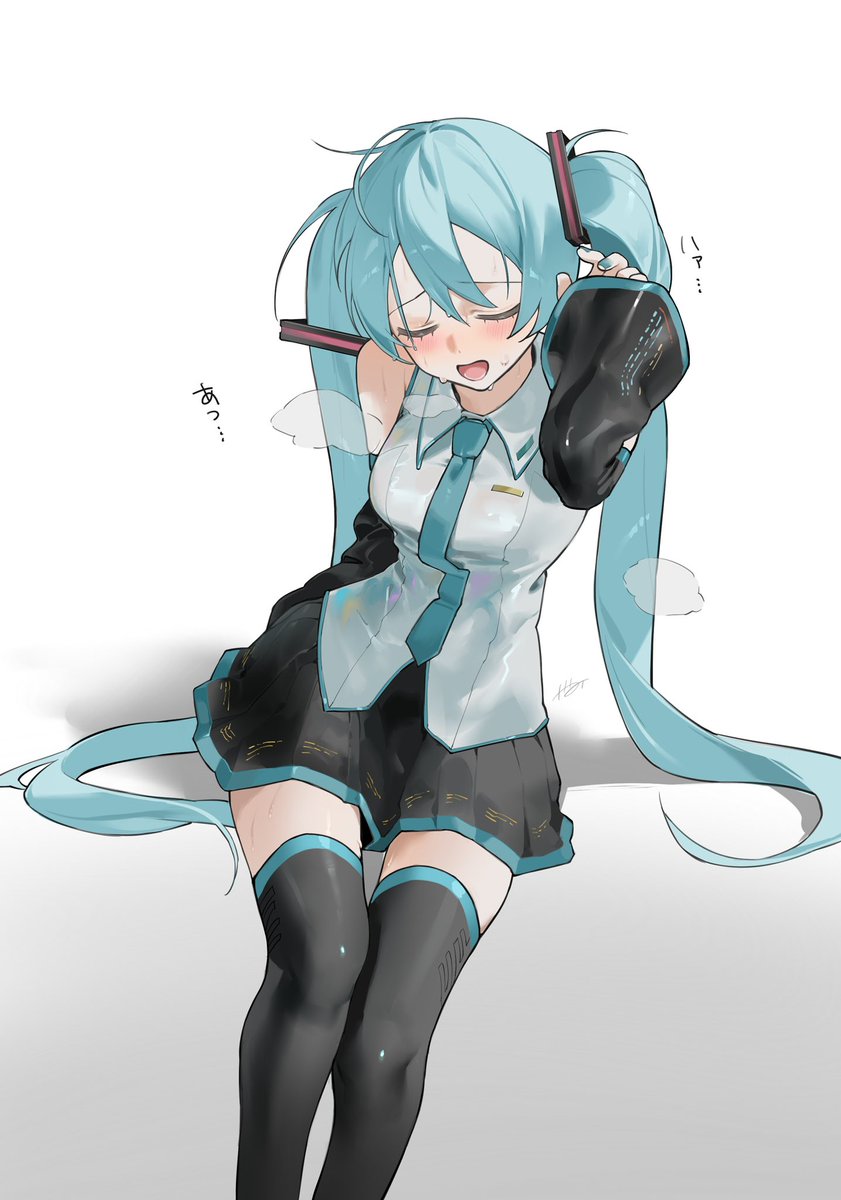 singingcyan's tweet photo. Miku-chan is going to overheat... https://t.co/sP3it6GXkM