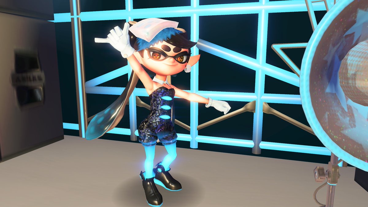 Frogy500's tweet photo. Anytime blue Callie is around you know I ALWAYS like it! 🩵 https://t.co/m3Oor1NBcG