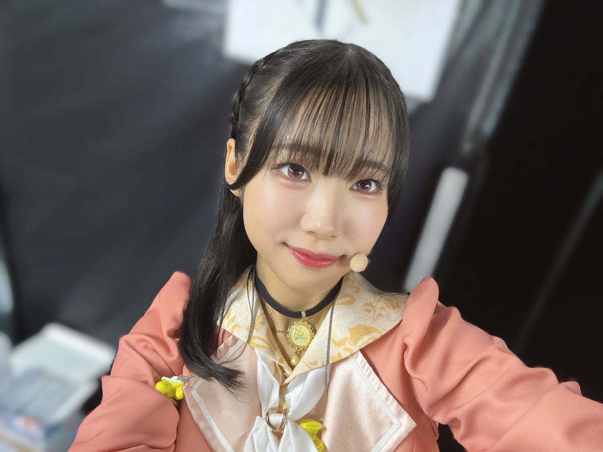 Hayama_Fuka's tweet photo. 💐 #蓮ノ空6th埼玉Day1 💐

会場・配信でご参加いただいたみなさま、ありがとうございました！

とても楽しい夢のような日を過ごせました✨

時間の経過を感じながらのパフォーマンスもいいなぁと思いました(*´-`)

みなさまもゆっくりお休みくださいね！

明日もよろしくお願いいたします！

⭐️徒町小鈴役　葉山風花🦖