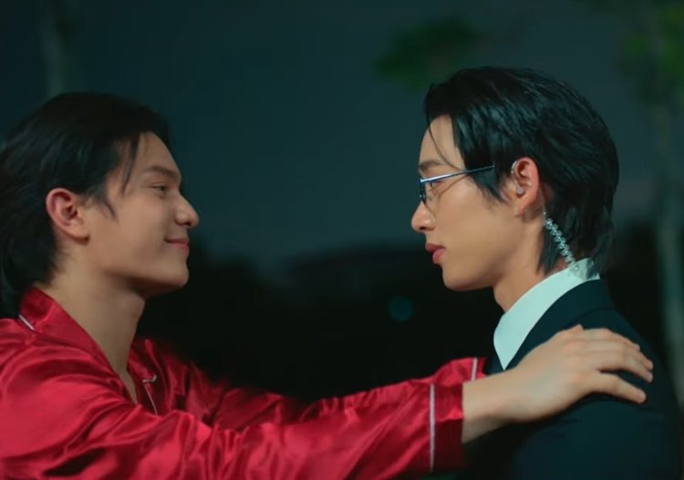 s_kk_yy's tweet photo. romemok serving us with established relationship, peak chemistry, puppykitty love dynamics, angst, downbad mafia rome x downbad bodyguard mok and soooo much love THIS IS MY MEAL 

#PeachAndMeSeriesEP1 https://t.co/TQtT7kPq42