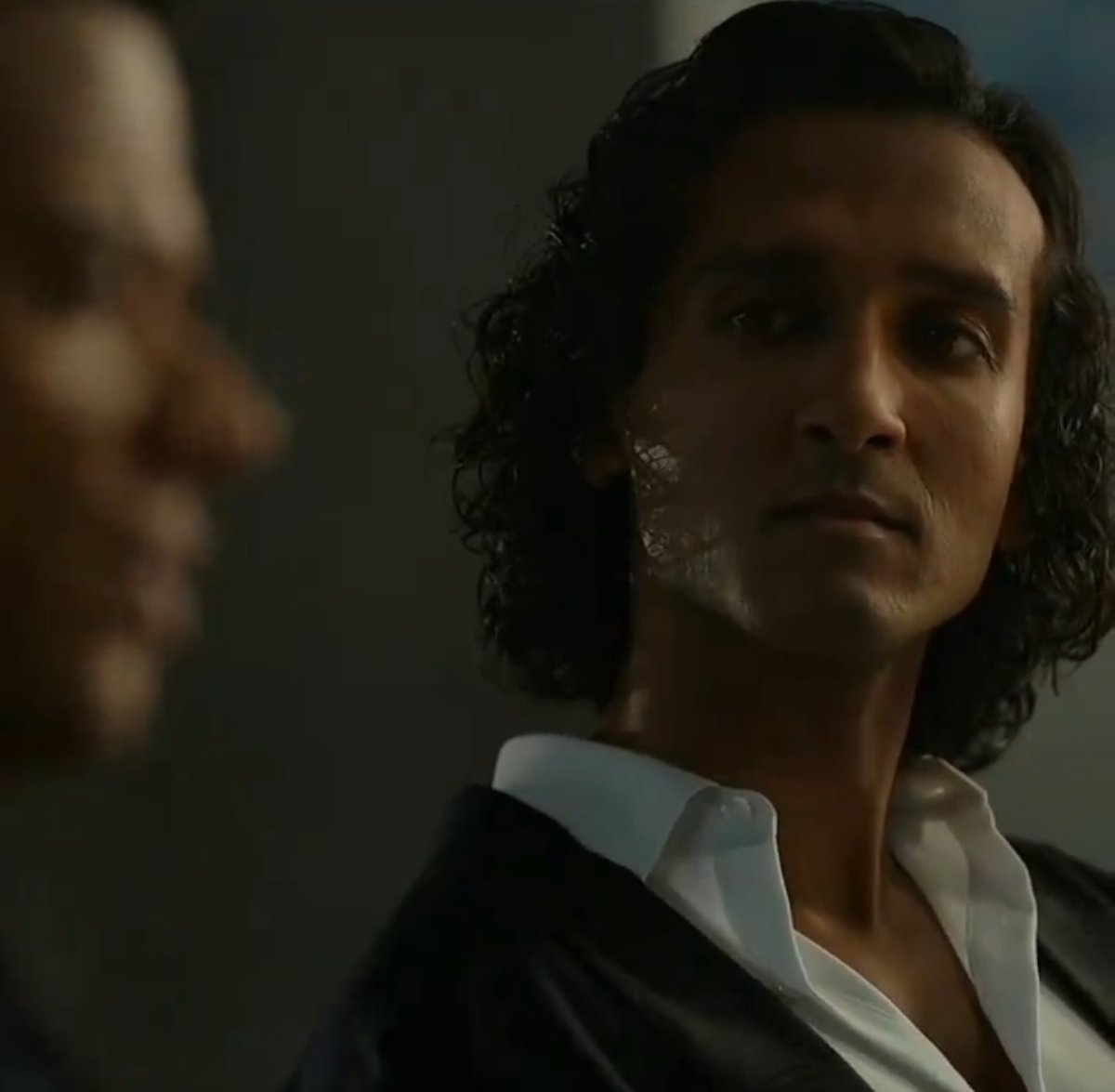 deeanampromorh's tweet photo. armand realizing dreamstat was a lot more present for louis vs gabriella realizing lestat is serenading louis

#tvlspoilers #tvlmontreal https://t.co/mjDjUqp28A