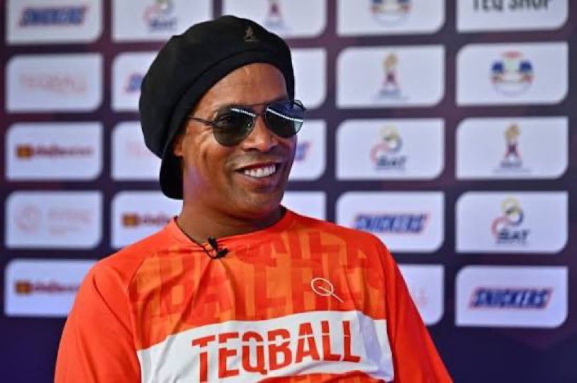 markklfc's tweet photo. Ronaldinho on the tragic passing of South Africa international and Mamelodi Sundowns midfielder Jayden Adams.

🗣️ “There are moments when football feels so small, and this is one of them. Hearing the heartbreaking news of Jayden Adams’ passing has left me speechless. At just 25 years old, he had already inspired so many people, and it felt like his greatest moments were still ahead of him. A beautiful soul and a gifted footballer has been taken from this world far too soon.

What breaks my heart even more is knowing everything he endured in such a short period. Losing his grandmother only weeks ago and still finding the strength to wear the South African shirt with pride at the World Cup showed the kind of man he truly was. That wasn’t just professionalism it was courage, love, and an incredible commitment to his country.

To his family, I cannot begin to imagine the pain you’re carrying today. There are no words that can heal the loss of a son, a brother, or a loved one. I pray that God gives you strength during this unimaginable time and surrounds you with people who will help carry this burden.

To everyone at Mamelodi Sundowns and Bafana Bafana, I know you’ve lost more than an exceptional midfielder. You’ve lost a teammate, a brother, and someone who brought joy into every dressing room. His absence will be felt every single day, but his memories will live forever in your hearts.

Football can bring millions of people together, but today it also reminds us how fragile life truly is. Trophies, goals, and victories suddenly mean so little when a young life full of dreams is taken away. The entire football family stands united in grief with South Africa.

Jayden may no longer be with us physically, but his passion, humility, and fighting spirit will never disappear. Every young footballer who dreams of wearing their country’s colours will remember his story and the example he set through dedication and resilience.

Rest in peace, Jayden Adams. Your light may have gone out too soon, but your legacy will continue to shine in the hearts of everyone who loved you and admired your journey. You will never be forgotten. Fly high, champion. 🕊️❤️”
