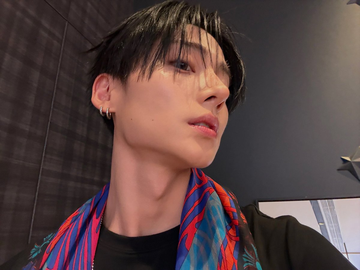 19wons's tweet photo. 260711 plus chat update 💌 

🥀 i'm so happy during the star road tour, which wrapped up today in hongkong after a total of 7 shows. it's wonderful and deeply meaningful to be able to share this happiness with our allyz. it was a time created by allyz, and i feel like i grew a lot during that time too. thinking that it ultimately allyz who gave me such an amazing opportunity to grow on my own in the early days of my debut makes me feel truly grateful. i will never forget the big, beautiful love i received through star road and will cherish it deeply in my heart. star road has come to an end, but i will constantly polish and improve myself, whether i'm near or far from allyz. i will work hard so that before long, we can picture a scene where we are all jumping around and having fun together again at an amazing venue! thanks to you, i had so, so much fun and was incredibly happy. always thankful and i love you, my allyz ����

#상원 #SANGWON