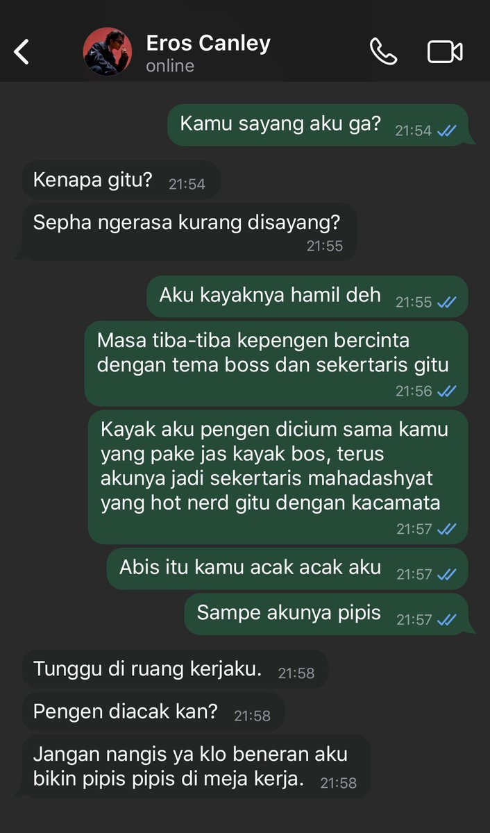 moonicta's tweet photo. #williamest one tweet 
— ngidam bermain peran 🔞 https://t.co/oGasIwmjeu