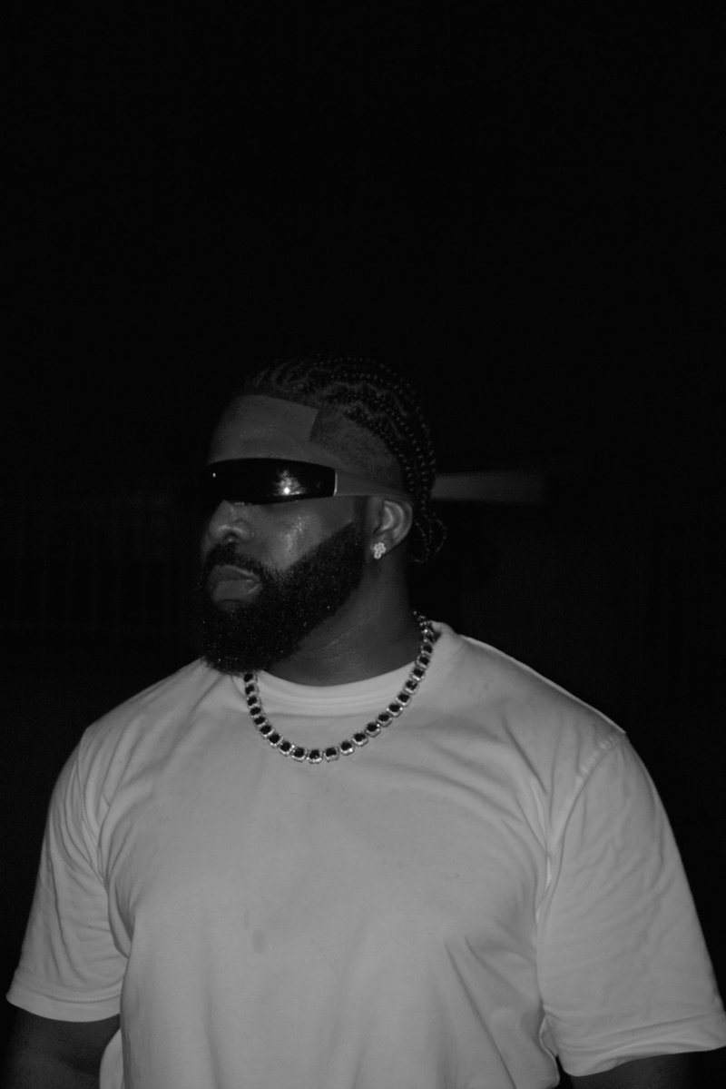 pengmanmusic's tweet photo. artist + producer core 🤞🏾⚡️ 

📸 @SnipeIncStudios https://t.co/RoeHwzJfwb
