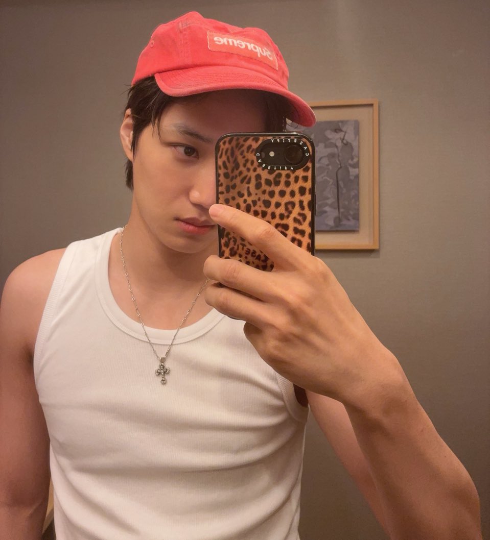 zkdlindaily's tweet photo. [💭] https://t.co/Dw470NuEX1