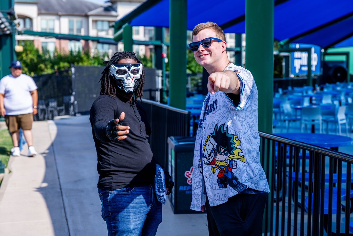SLSpaceCowboys's tweet photo. Happening tonight!

Be here for the return of Anime Night presented by Tokyo X complete with an Anime Jersey giveaway for the first 2,000 fans, cosplay character appearances, the @TexasLottery Ball Drop and a night of fun!

🚪: 5:30 PM
⚾️: 7:05 PM
🎟️: https://t.co/2GjIug8UC3 https://t.co/csu89nWpvZ