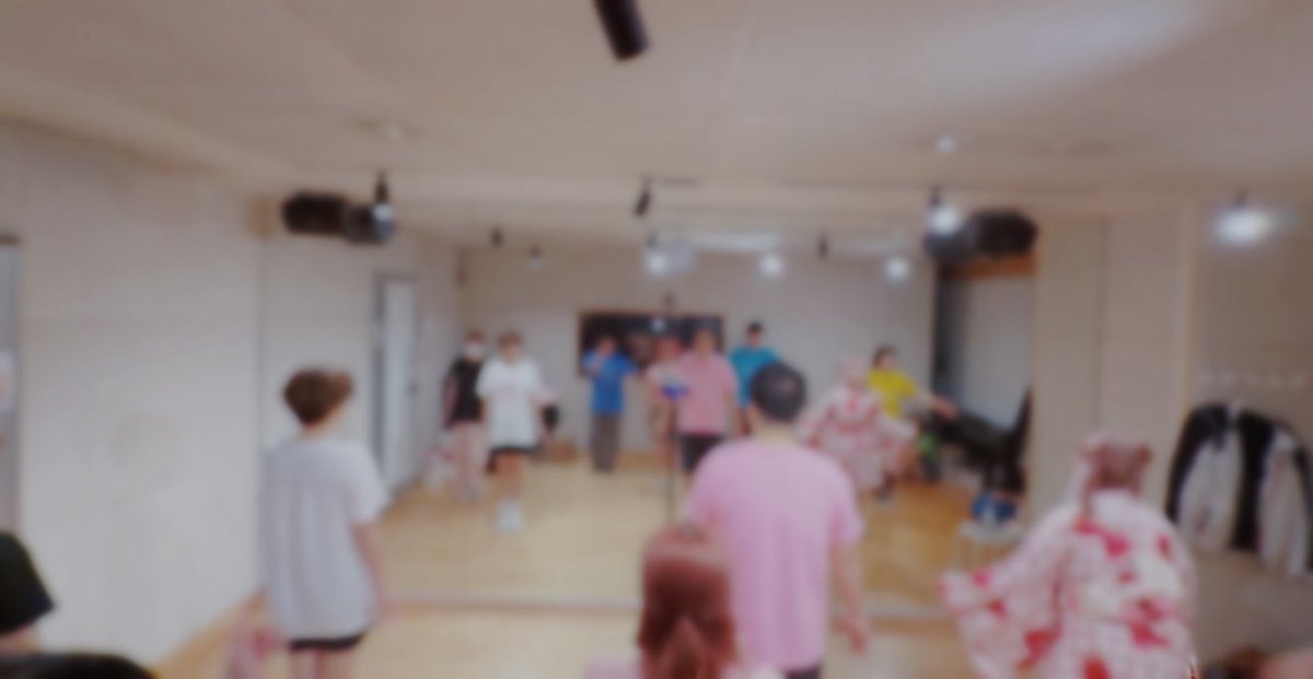 we_are_hs's tweet photo. #にこにこちゃんち会議
に向けての練習♬.*ﾟ

みんなで踊ると楽しいですね💕︎

予約始まってますので
まだまだご予約お待ちしております🌟 https://t.co/1gi2YFpVxq