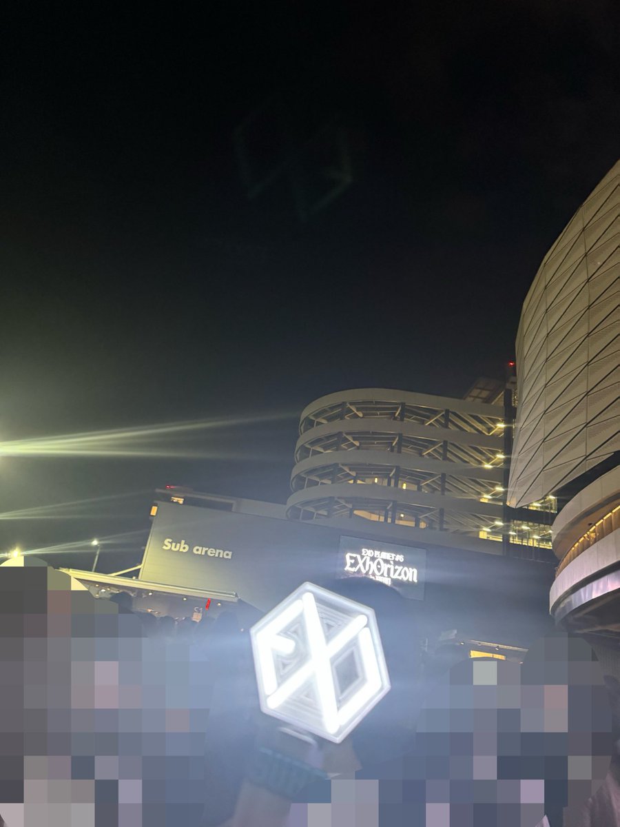 sumomono0522's tweet photo. EXOららアリ🫶
幸せ〜(´；ω；`)💕
今日もめちゃくちゃかわいかったかっこよかった何なのあの人(´；ω；`)
スホさんと同じ時間空間にいれて幸せでした💕
日本ラストの明日はいよいよプレミアム(´；ω；`)ちょっと遠いかもだけど5公演目にして1番近いので楽しみ(´；ω；`)💕 https://t.co/DOhWBgr3zZ