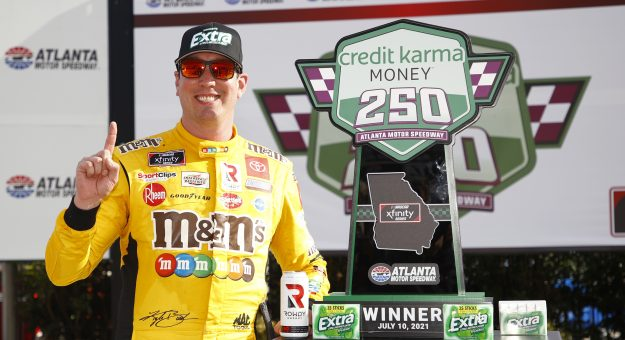 SlideJobX's tweet photo. Remembering Kyle Busch-2021 at Atlanta

In 2021, Kyle Busch won the Credit Karma Money 250 at Atlanta Motor Speedway. Busch swept both stages, led a race-high 97 laps and held off Jeb Burton in an overtime restart to score his 102 and final career victory in the O'Reilly Series. https://t.co/bOI9eqU5lE