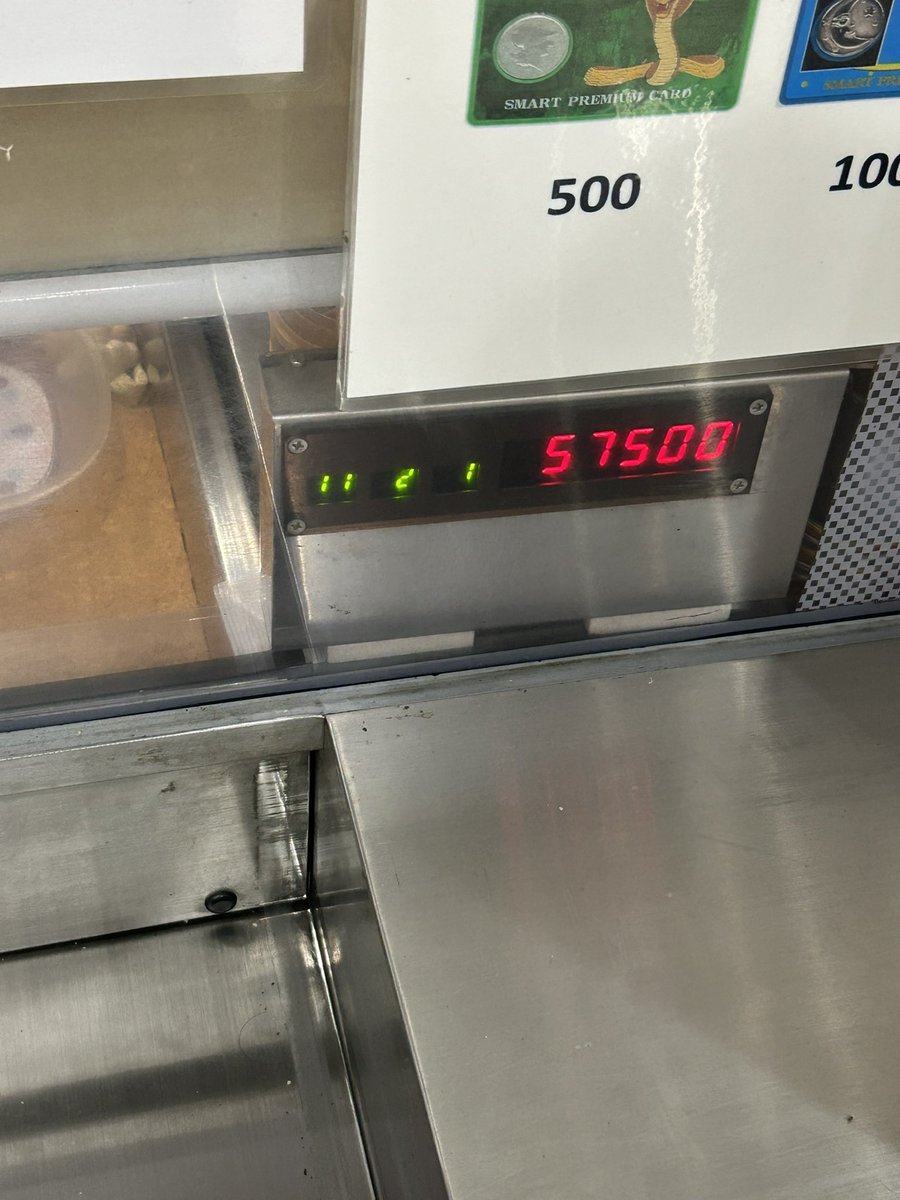 __itan1027's tweet photo. 終日投資3Kで遊べたのストレスフリーすぎた😀
人生で初めて12連した笑 しかもウルミラやからビッグめっちゃ寄ってくれた🙏

投資3K 回収57.5K ➕54.5K https://t.co/JcA3naOzto