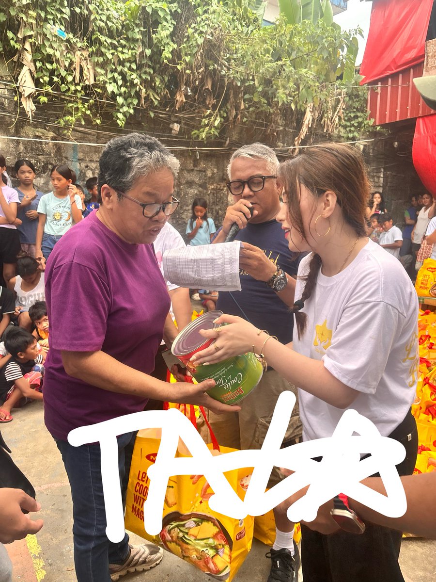 Duskg_'s tweet photo. Yayy success na naman!!
TALAGIVES IN SAMAR
#BDAYOutreachWithNestle https://t.co/TyBRP0BJOH