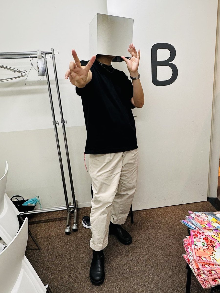Koha2010's tweet photo. 本日はありがとうございます！
各自が趣向を凝らした素晴らしいライブでした！！

次回はもう少し大きな会場を使えたらと。
実現した際には是非、ご参加ください！！

※皆さんが満足する会場を抑えるのが大変な世の中です……

#maimaiライブ2026 https://t.co/AWvBBQu850