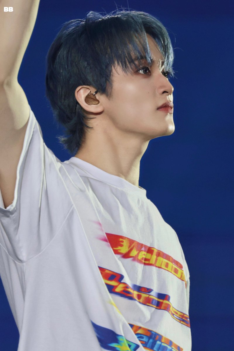 timetomkk's tweet photo. 250712 
cr. on pic

#마크 #MARKLEE https://t.co/jZs7qPVLkp
