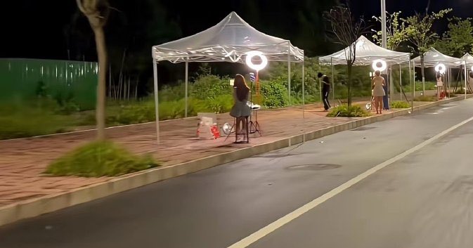 ma_zhenyuan's tweet photo. 深圳网红大量入驻惠州

省上班时的房租，更省下班后的房租 https://t.co/QppOhxw0pC