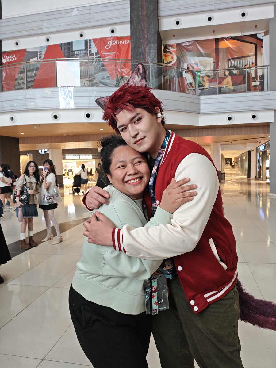 arisu_juuken's tweet photo. mr hot STEM guy who is the absolutely sweetest person ever.

please support @kouse1cos thank you Kou for bringing hot nerd Valko to the LED

(pls do not perceive my face I am tired and has 1 hour of sleep ok) https://t.co/U7o8hqOCdN
