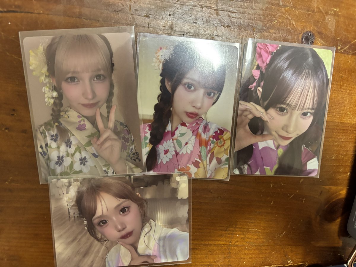 tr0323347's tweet photo. ラボセ　トレカ

求:画像①以外の真中、福山

譲:画像②

お互いが被る現場又は郵送で交換可能な方よろしくお願いします！
#ふるっぱー交換　#きゃんちゅー交換 
#きゅーすと交換 https://t.co/yrGGXJ6NbI