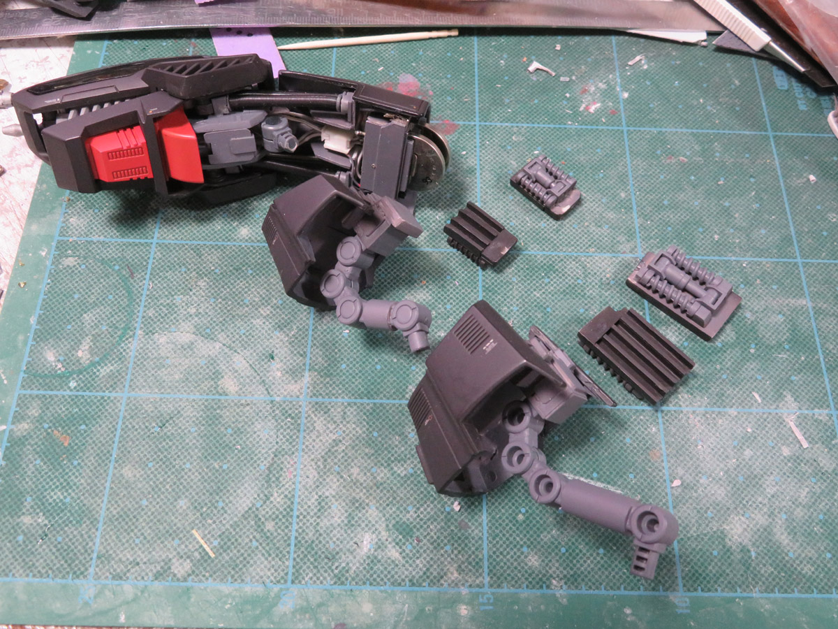 Pzkpfw4ausfH's tweet photo. RT>
ウチのHMMデスザウラーの首も割と関節仕込んでるので、上下だけじゃなく捻りも可能だったり。
これ、AZでやろうとしたら大変だろうなぁ。 https://t.co/w1C5mcCyrL