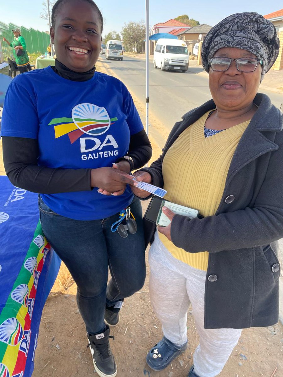 DAGauteng's tweet photo. 🚨 You will not be able to vote in the Local Government Elections on 4 November 2026 if you are not correctly registered to vote. 

Check your voter registration details now on https://t.co/gd62h50lk7.

📍Thembisa South Constituency https://t.co/GJHNkmGC3s