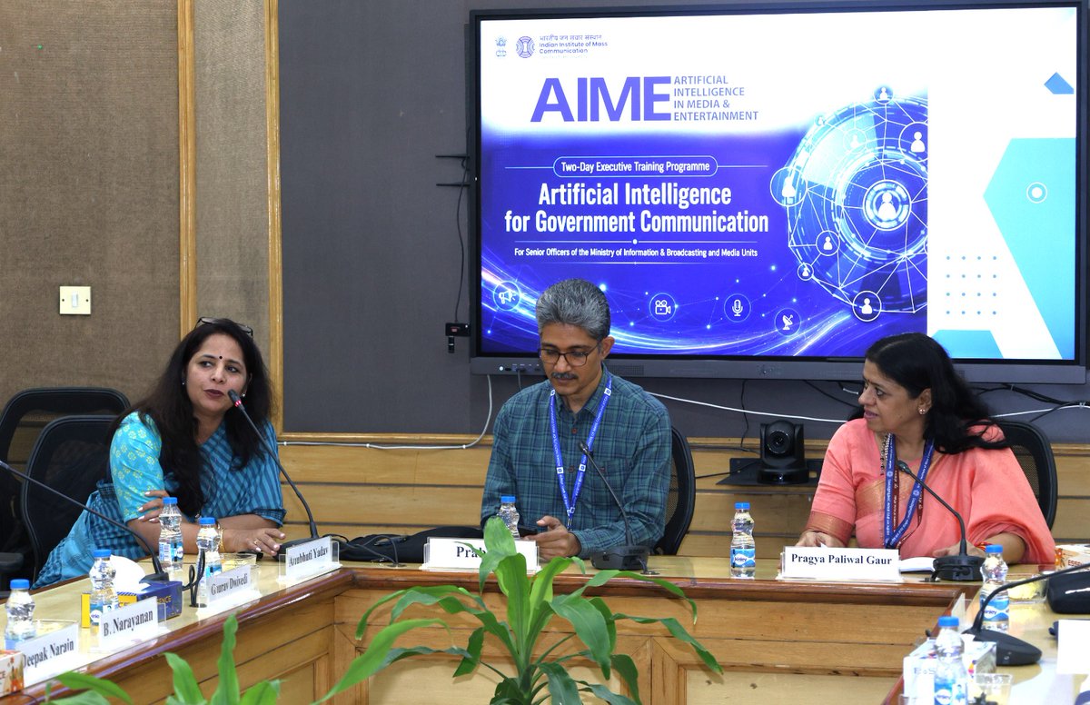 IIMC_India's tweet photo. Artificial Intelligence in #Media and #Entertainment (#AIME) Academy, IIMC New Delhi, successfully conducted Day 1 of its two-day Executive Training Programme on #ArtificialIntelligence for #GovernmentCommunication for senior officers of the @MIB_India and its media units.
(1/4) https://t.co/un9CrI8bdI