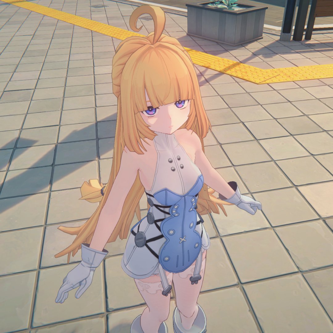 Hideo_Fufujima's tweet photo. How she looks at you when she wants uppies but she doesn't wanna ask https://t.co/fbje0cWnOd