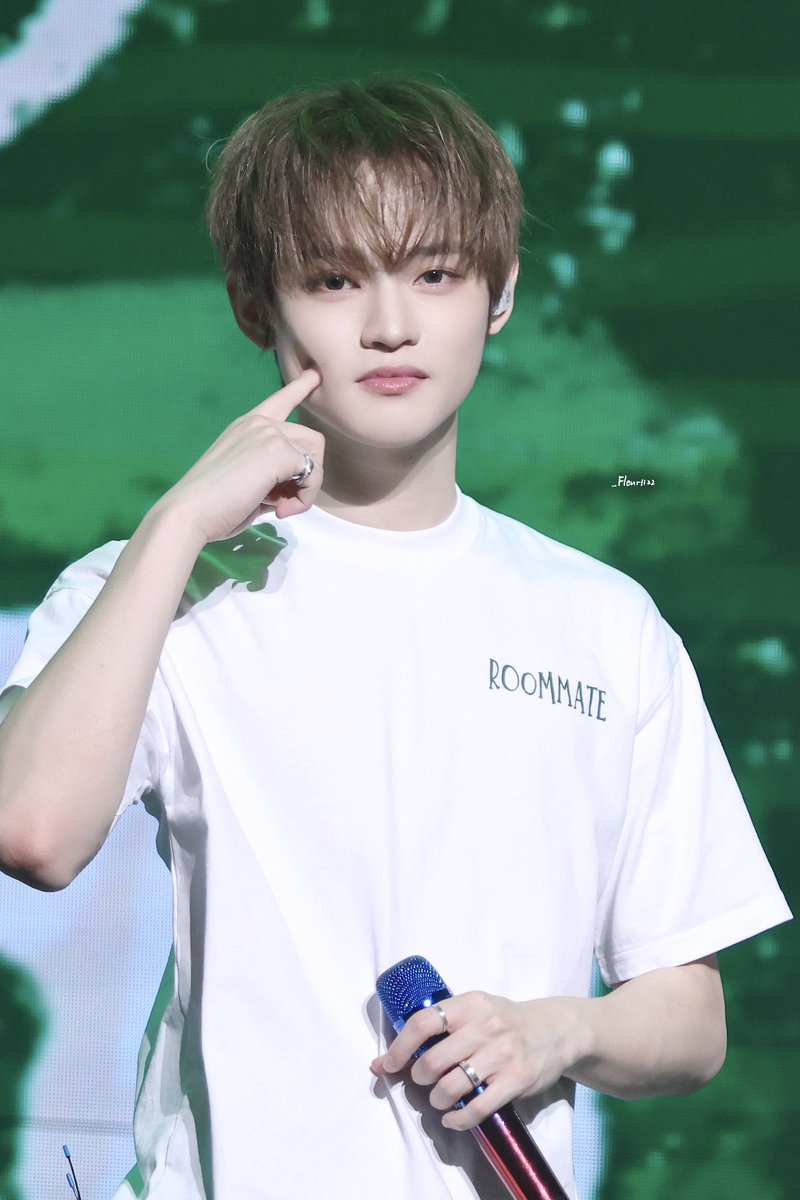 _Fleur1122's tweet photo. 260711  🫶🏻

#천러 #辰乐 #CHENLE #NCTDREAM https://t.co/tNz9kI807d