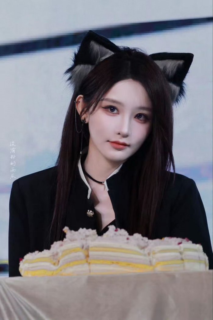 liuwy66's tweet photo. 🐺
#周诗雨 #ZhouShiyu https://t.co/xYrxStm8DL