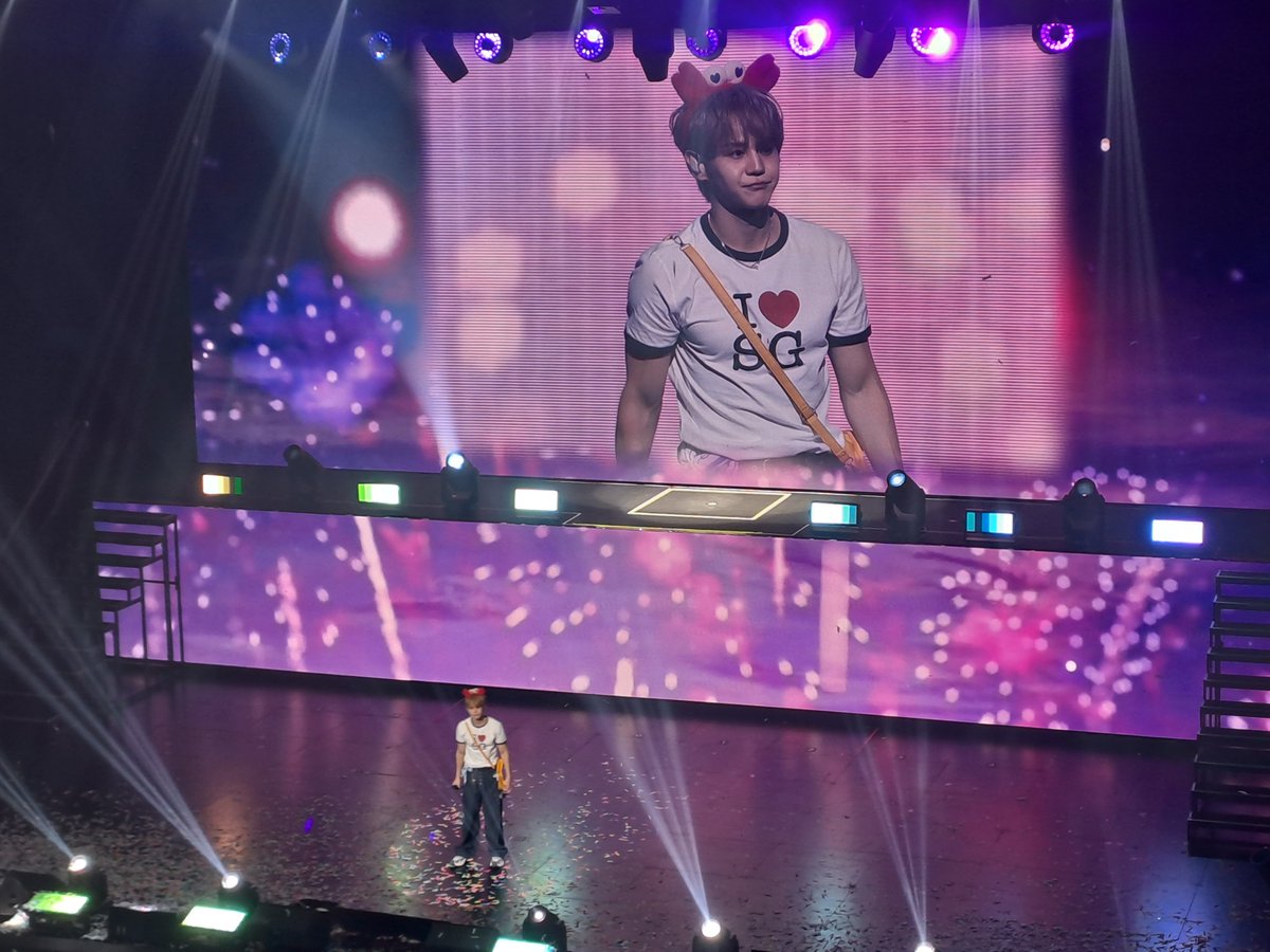 nanananavilerra's tweet photo. Yoseob, I've always admired your passion in music and how earnest you are in everything that you do 💛 once again, you've proved that you are an irreplaceable star in the industry! pls sing for us for as long as you can (and bring the highlight boys to sg next time)

-Your B2UTY https://t.co/26GLt2sSN6