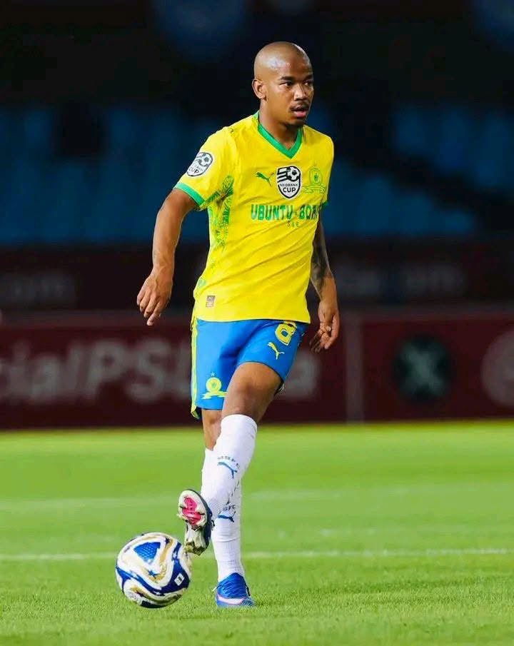 WCGovCas's tweet photo. We are saddened to hear of the unexpected passing of Bafana Bafana player Jayden Adams.

Jayden was a dedicated young footballer, with a bright future ahead. His death is a sad moment for the football fraternity, as well as for the broader sporting community across our country. https://t.co/RNqSIx7wXO