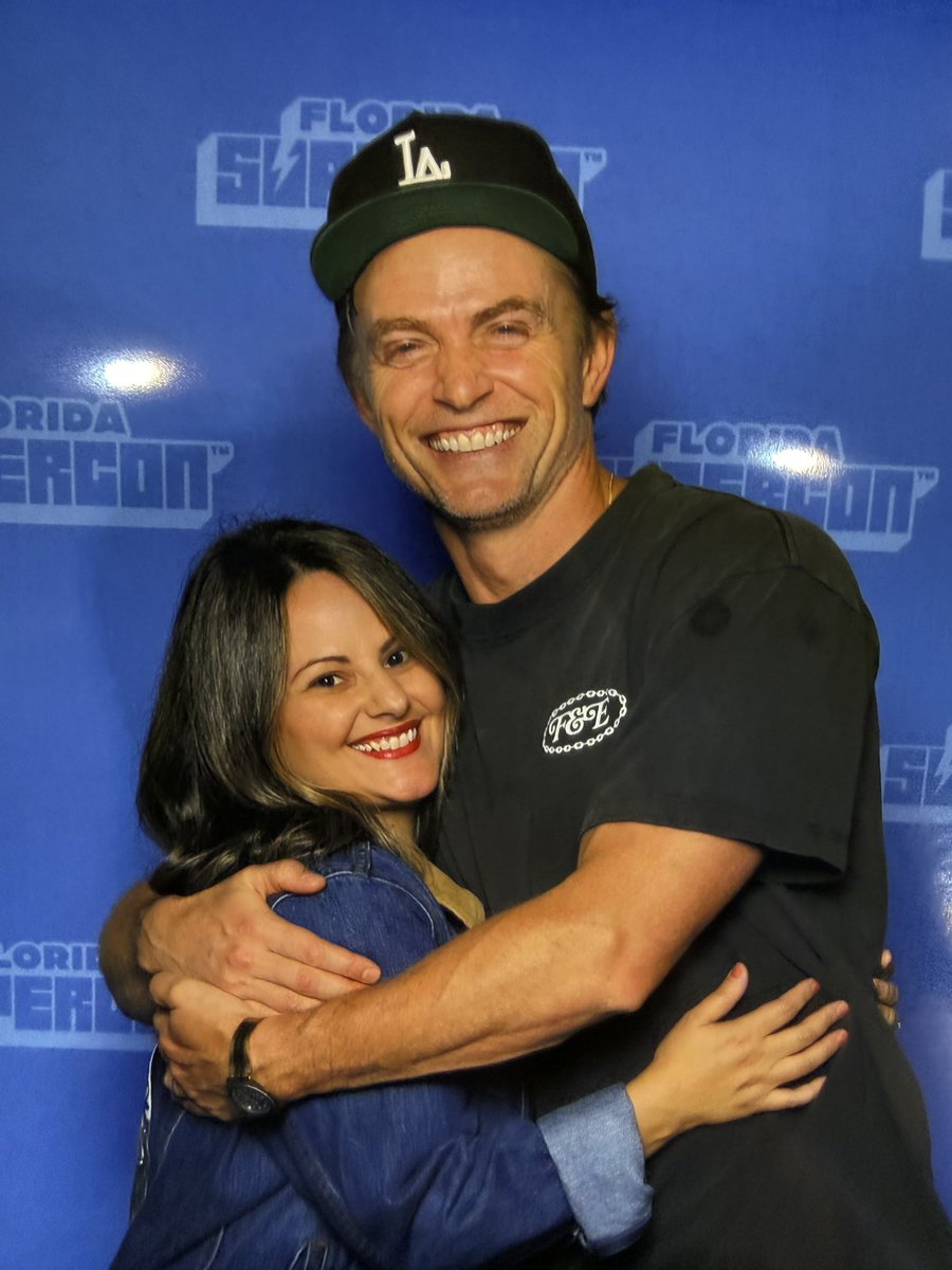 jacknifejeds's tweet photo. HE IS CHEESIN 😭😭😭 https://t.co/Qd0H8LzPqT