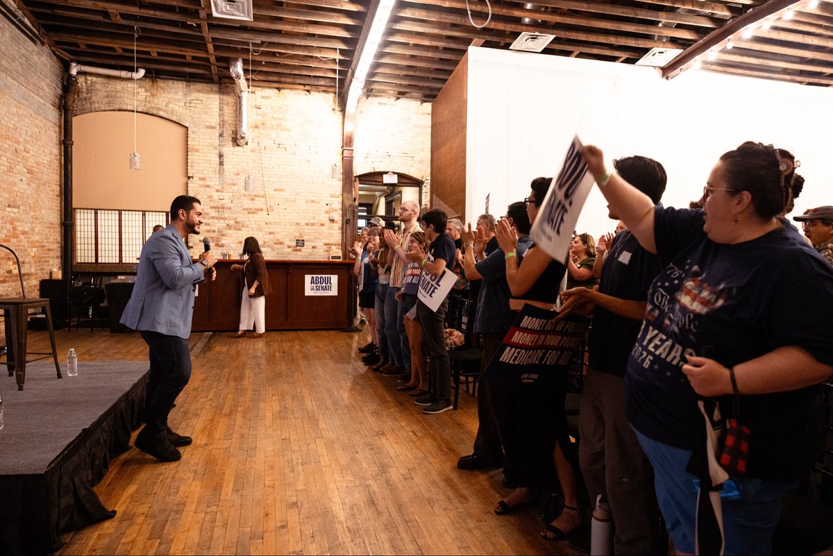AbdulElSayed's tweet photo. Congresswoman @DeliaRamirezIL came up to Michigan to rally with us because she shares our belief that in the United States, we CAN have nice things. We MUST demand better from our government and finally get money out of politics, pass Medicare for All, and abolish ICE. https://t.co/7QQukeB7YB