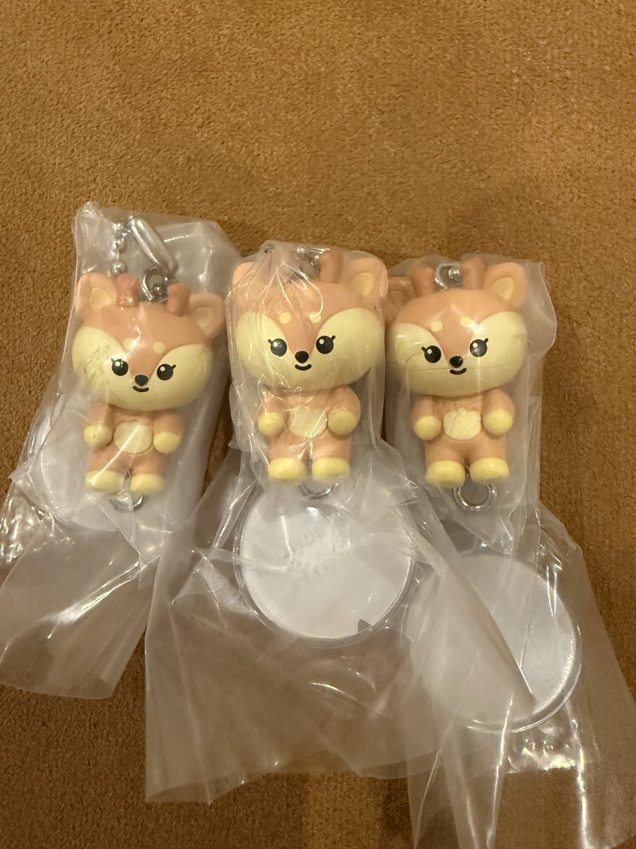 aym1718's tweet photo. 【交換】
MINITEEN ミニティーン ガチャ

譲：ジョシュア⛓️×3
求：🍒🪽🦊🥔🍕

組み合わせ相談ください！
郵送交換希望📮
検索からでもお気軽にお声掛けください🙇‍♀️

#SEVENTEEN交換
#MINITEEN交換 https://t.co/fvUbSlizP1