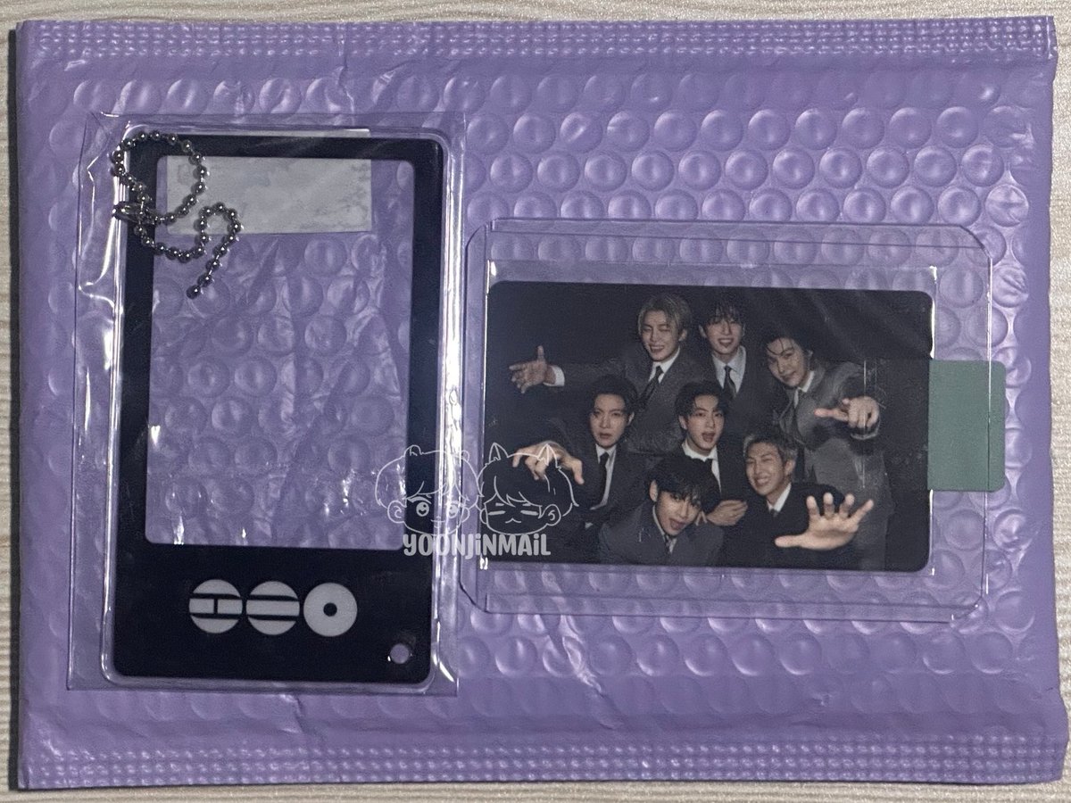 yoonjinmail's tweet photo. finally got this ot7 pc 😭

thank you sm @namgivibe for the smooth transaction and super fast delivery ✨
#ngvproofs https://t.co/D819bUDgGf
