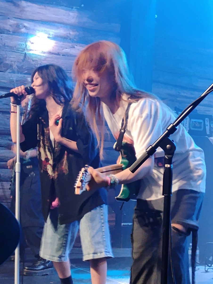 UFOboy's tweet photo. Went to see NEMOPHILA.. good hard rocking show ☠️
#nemophila
#jrock https://t.co/E8F5zD12U8