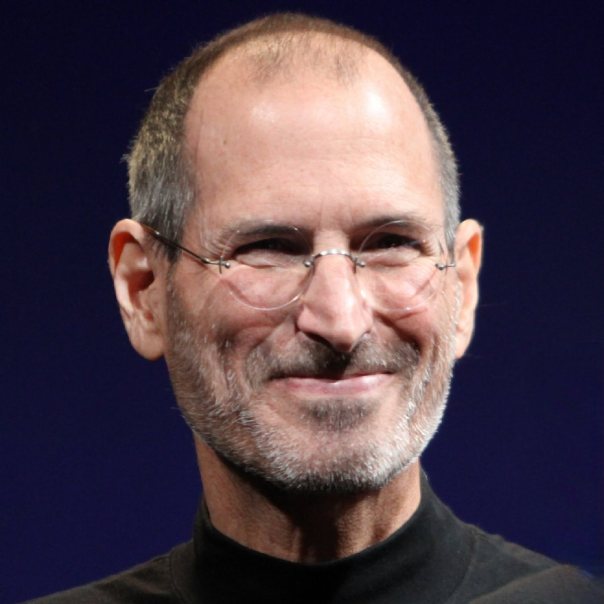 pete_rizzo_'s tweet photo. The audience went absolutely crazy in 1999 when Steve Jobs browsed the internet on a laptop using only wifi.

People were cheering, clapping, and losing their minds over something we now take for granted every day.

That moment perfectly captures how revolutionary new technology feels when it’s brand new.

In 1999, WiFi was magic.

Most people had never seen it. 

The idea of being untethered from cables while online seemed impossible.

Steve Jobs showcased the future with a single action.

And the crowd knew it.

It’s wild to think how quickly something that once felt like science fiction is now completely normal.

We’ve come so far in such a short time.