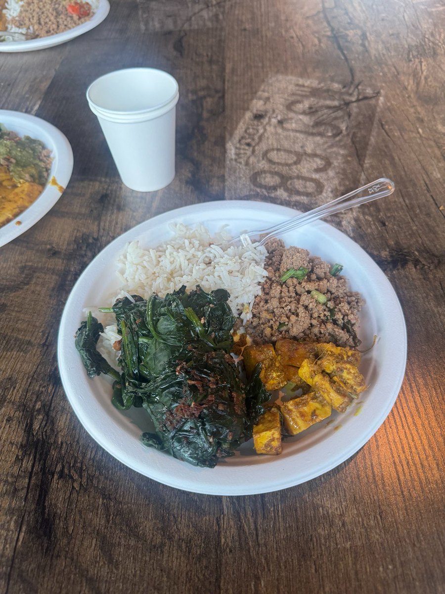 jennyukim_bnb's tweet photo. stayed a month at NS, my honest take:

> free food is healthy but not tasty (cafe food is great tho)
> room is moldy and VERY humid. i empty the dehumidifier 3x a day
> housekeeping is meh. had to ask for new sheets because mine came stained
> "starting from $1.5k" means sharing a room with someone. a private room is $3k/month. that's steep relative to JB, where $1.5k gets you a fully furnished 2BR villa and food won't even cost $500/month
> lots of genuinely nice people tho
>lots of builders and founders, but also plenty of people job hunting, so there's zero pressure to be a founder to fit in

i left halfway through my stay because it just doesn't fit me. but i've seen a lot of people genuinely enjoy it, so it really depends on your personality too :)