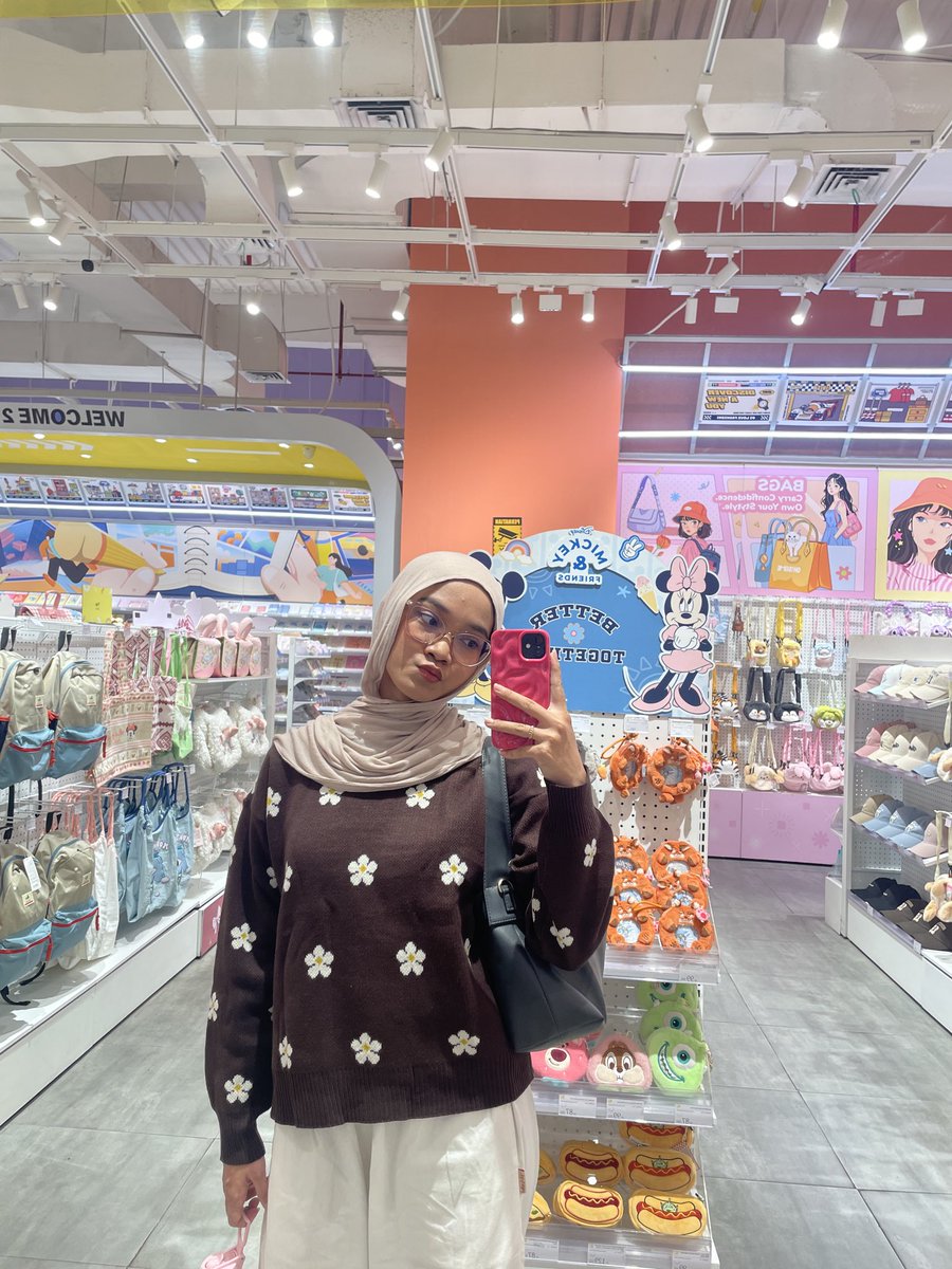 nyonya tweet media
