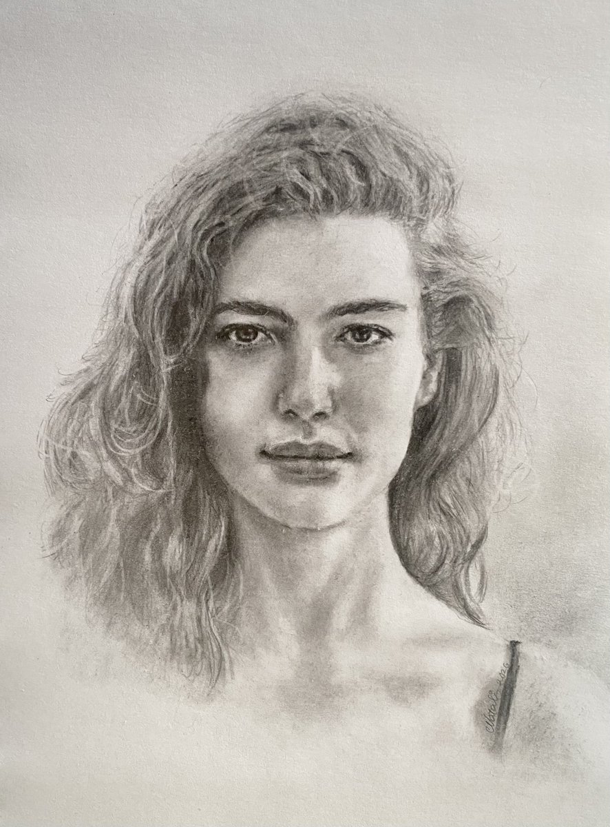 amomaresol's tweet photo. Obrigada à beleza brasileira pela inspiração. 
Alanis ❤️
Trying to remember how to draw …it’s been a while 
#AlanisGuillen #drawing https://t.co/H2h35Z7tNh