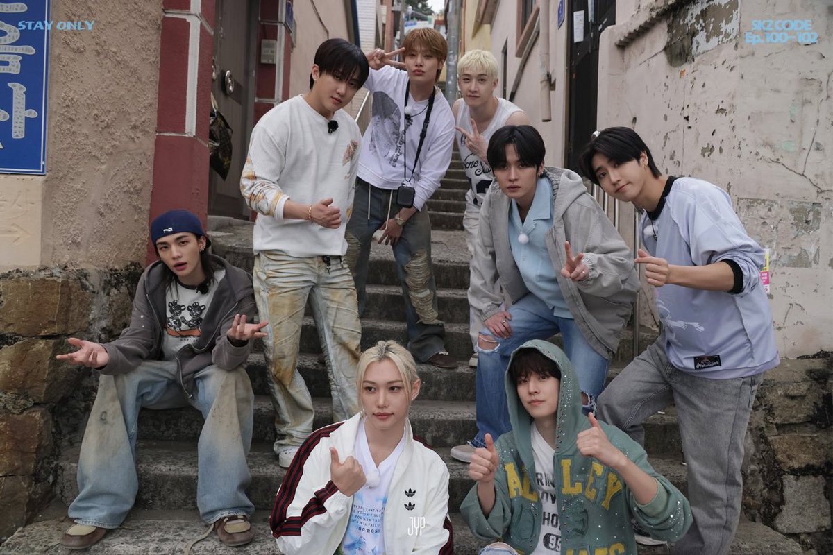 chananieyo's tweet photo. Kalau boleh tau, ini mv street ver buat lagu apa ya? https://t.co/y4e8PozIei